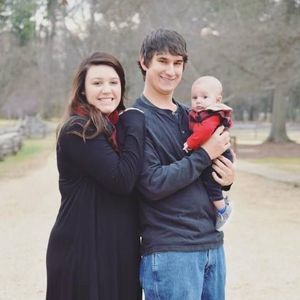 Meet your Posher, Casey